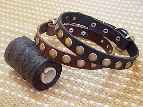 Leather Special Dog Collar With Circles for for dog training or for dog owners
